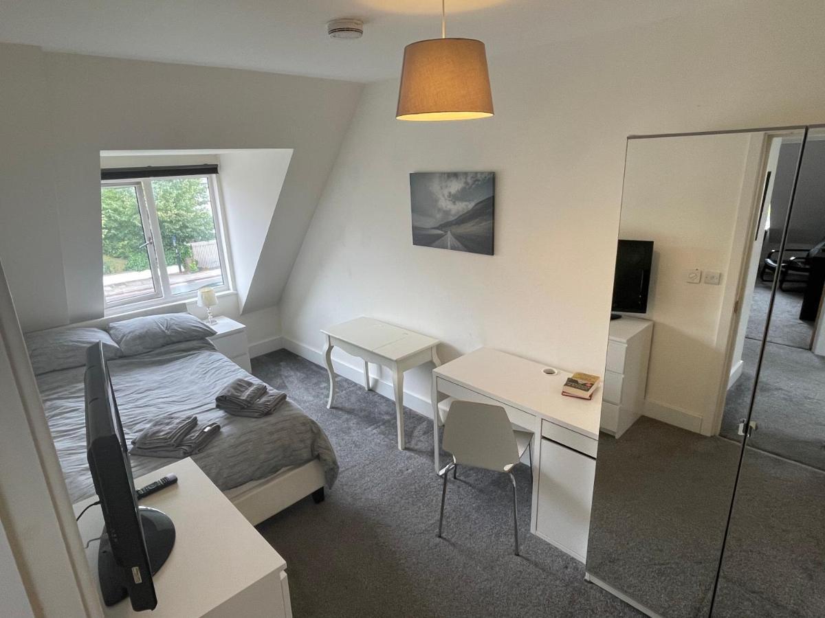 2 Bedroom 2 Bathroom Apartment 8 Including Free Parking Bromley Exteriér fotografie