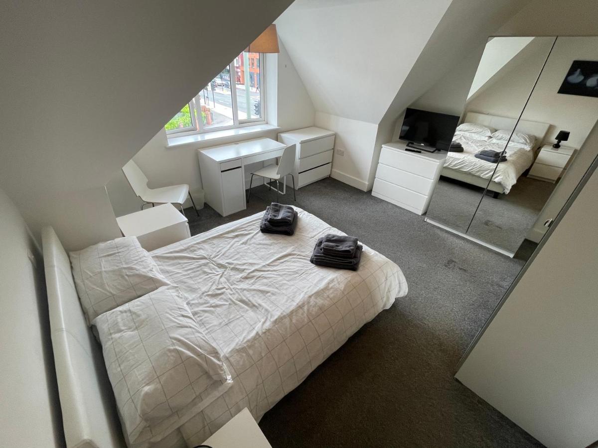 2 Bedroom 2 Bathroom Apartment 8 Including Free Parking Bromley Exteriér fotografie